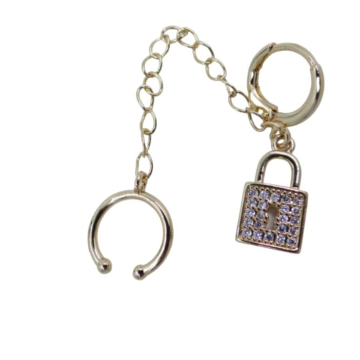 Ear Cuff-Huggies Sammy